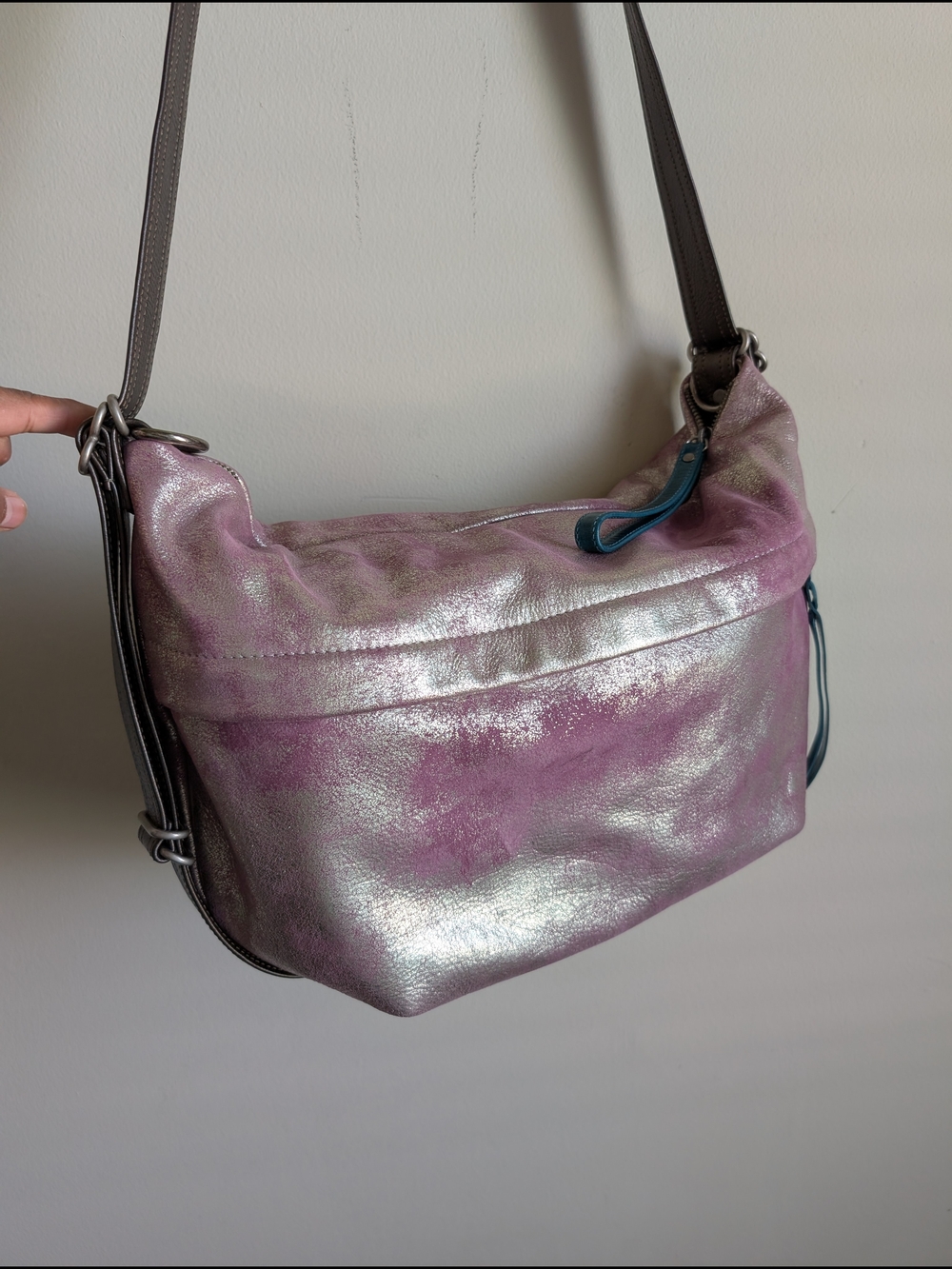 NWOT Rough & Tumble CUSTOM- Duffel Single Zip 3-in-1 Hobo Lamb Leather Gold/Pink - Picture 2 of 15